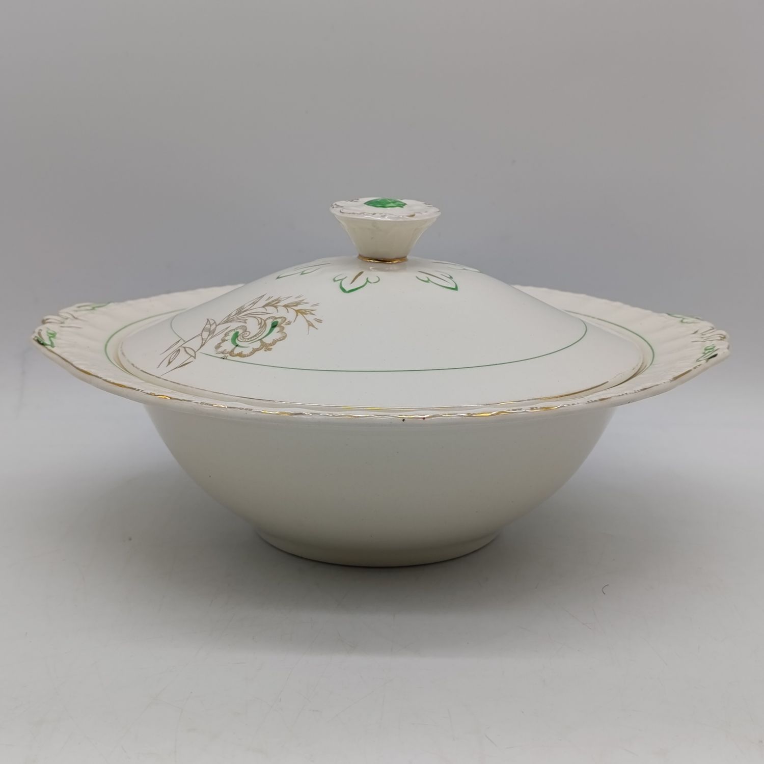 Vintage Cream Petal Grindley bowl with lid