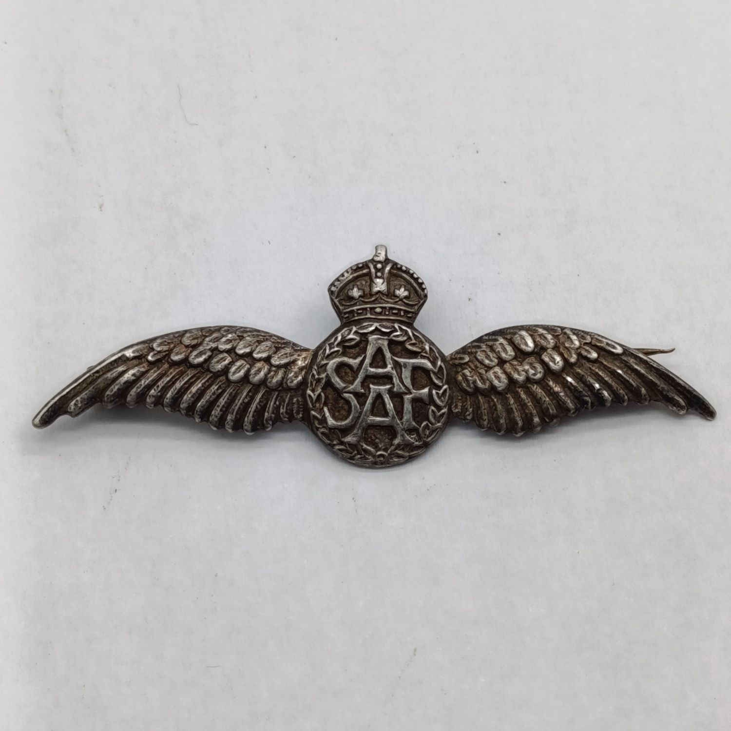 WW2-Period Sterling silver SAAF Pilot wing sweetheart Brooch - rear catch broken