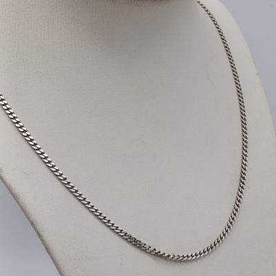 Sterling silver necklace about 56cm long and 10.3g