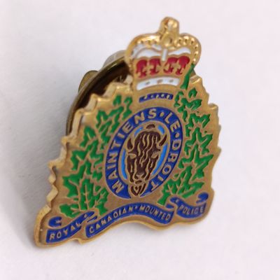 Royal Canadian mounted Police enamel lapel pin