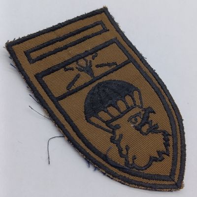 44 Parachute brigade headquarters nutria cloth badge