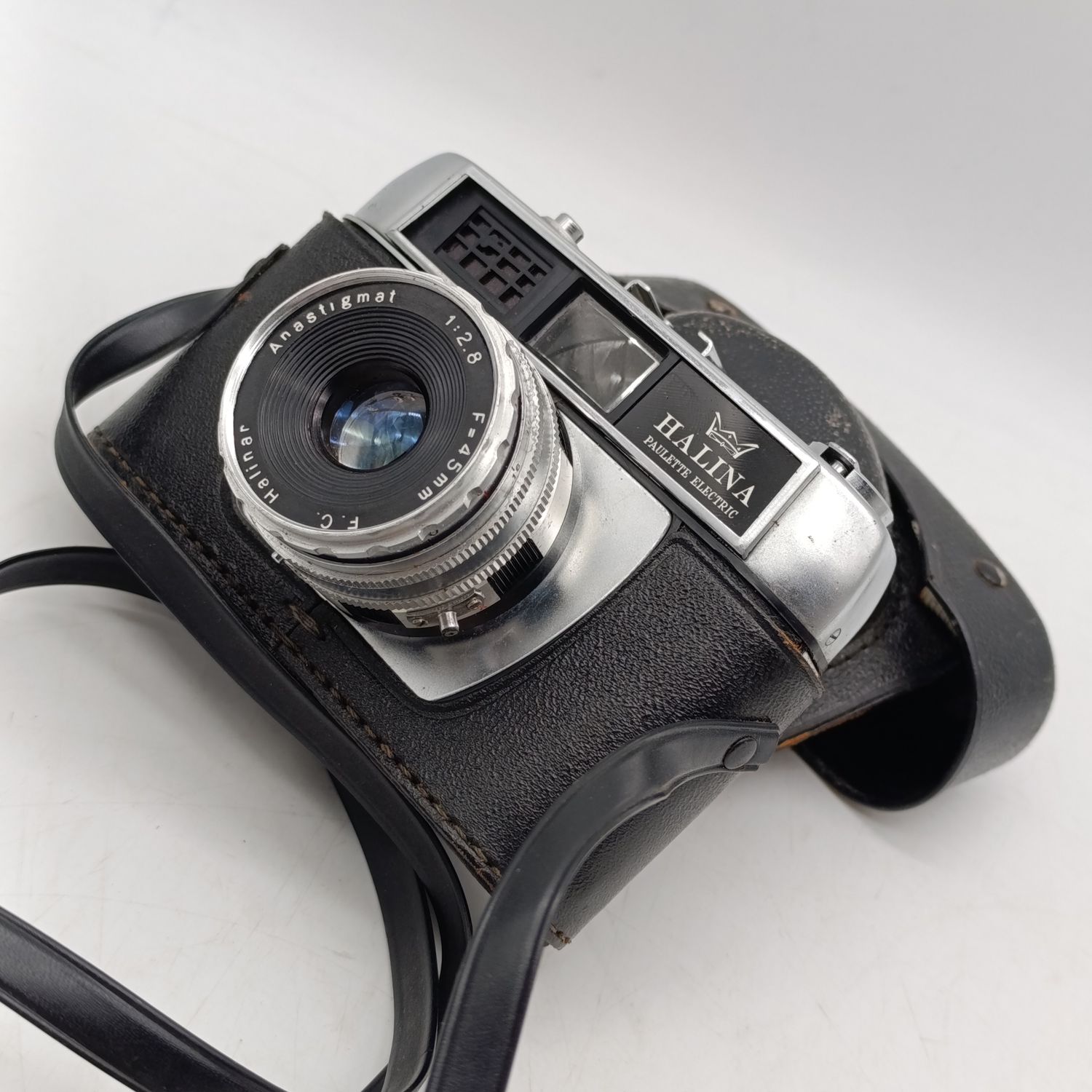 Vintage Halina Paulette Electric camera 1965 - Shutter fires
