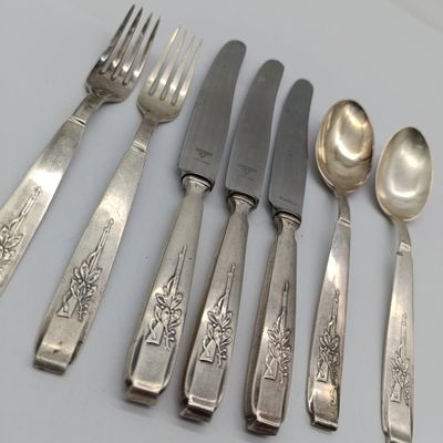 2 Setting Sternegg 90-68 silverplated cutlery set with rifles - 2 forks, 2 knives, and 2 spoons