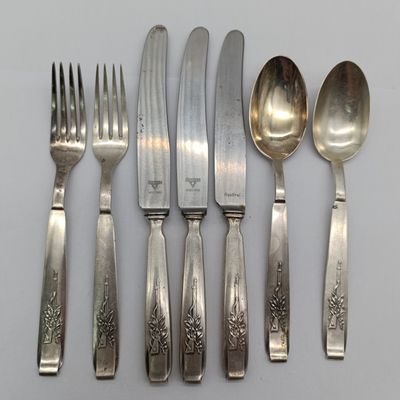 2 Setting Sternegg 90-68 silverplated cutlery set with rifles - 2 forks, 2 knives, and 2 spoons