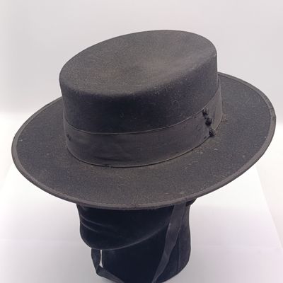 Black felt Fedora made in Portugal - small to medium