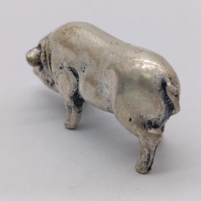 Vintage sterling silver pig figurine - weighs 25.5g