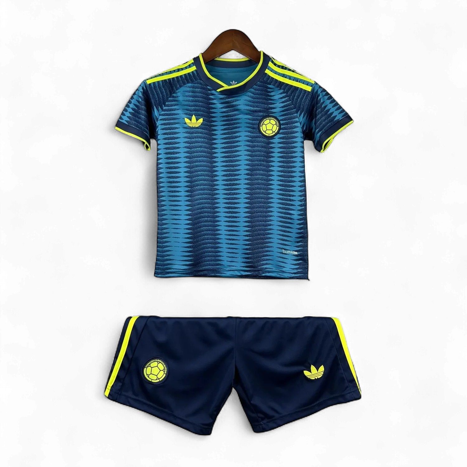 Uniforme Colombia Junior 2026 Azul