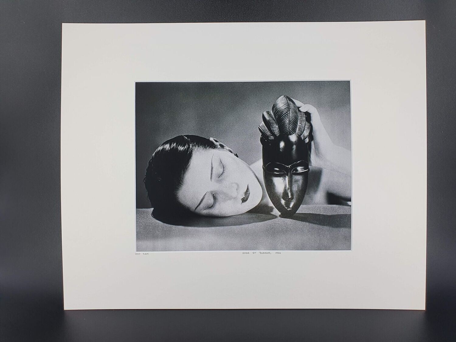 MAN RAY, Noir et blanche