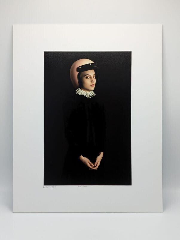 Romina RESSIA, Pink Helmet.