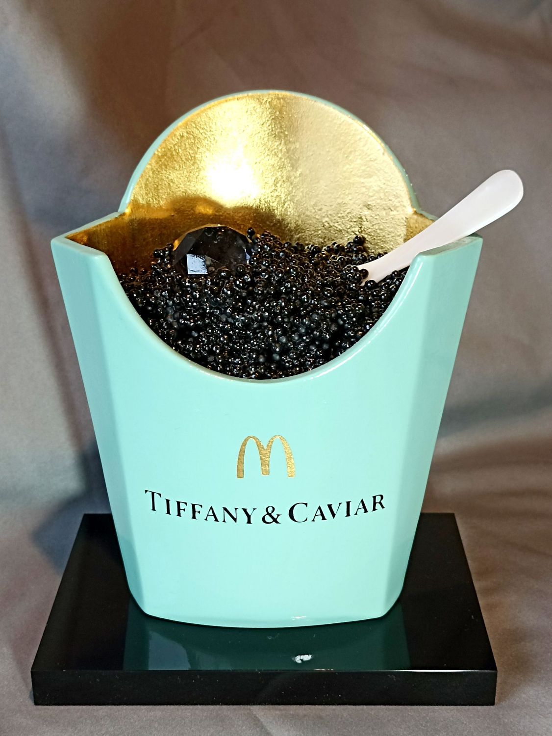 XTC, Mc Caviar 19cm
