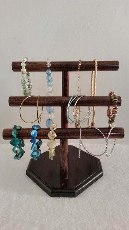 Standing 3 rails bracelet or necklace holder - Red Mahogany