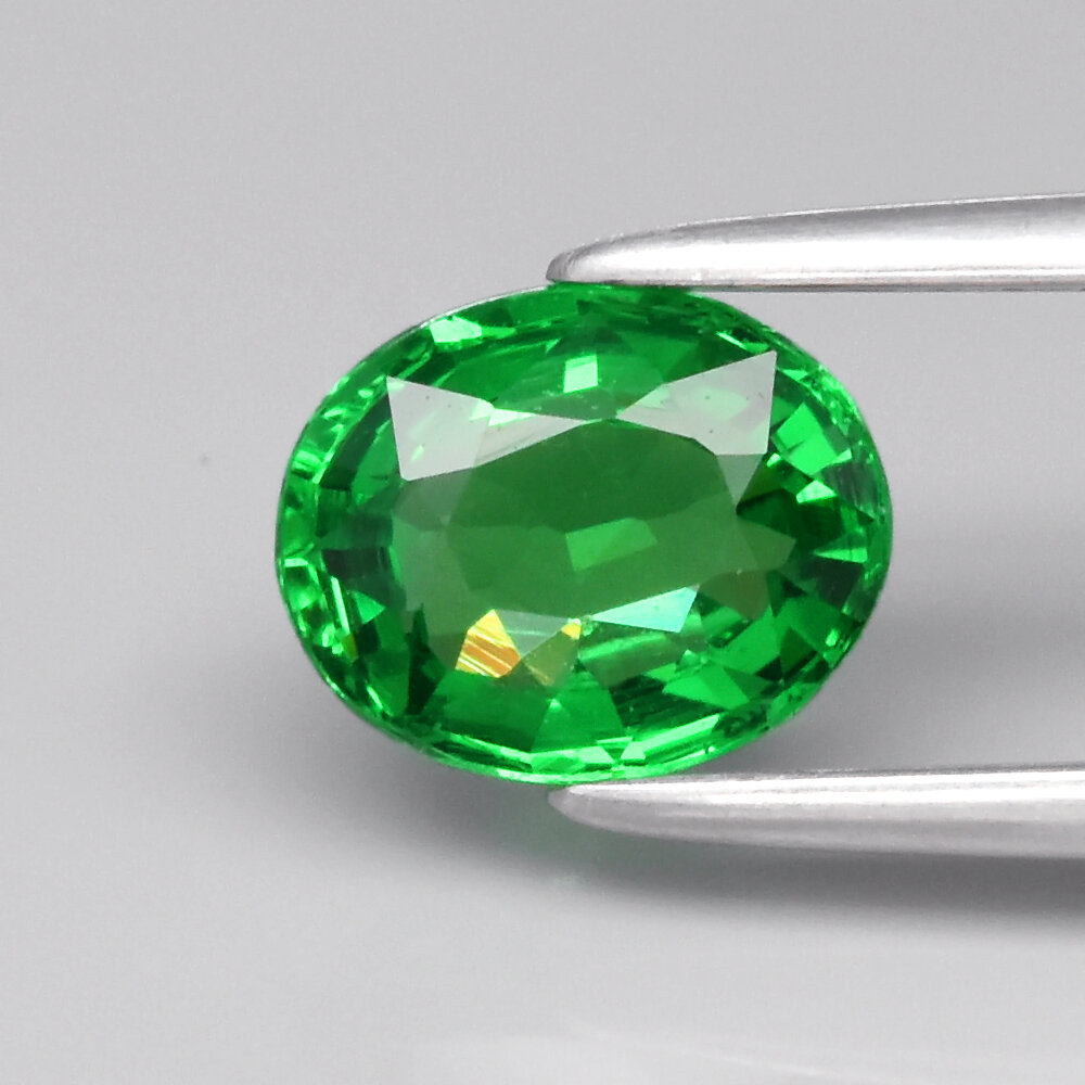 Stunning! 1.00ct 6.5x5.2mm VS Oval Natural Green Tsavorite Garnet, Tanzania