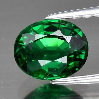 1.58ct 7.5x6mm VS Oval Natural Shocking Green Tsavorite Garnet Tanzania Amazing!