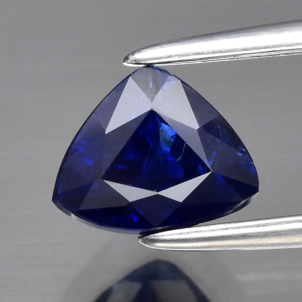 1.03ct 6.3x5.2mm Trillion Primary Blue Color Sapphire Unheated Mozambique