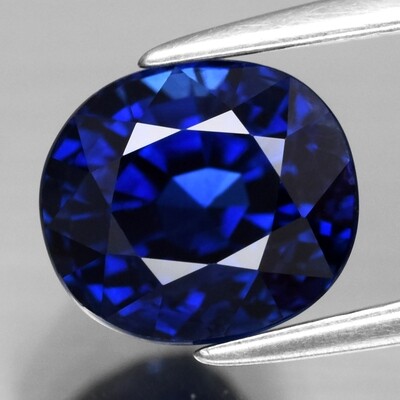 GRA CERTIFICATE Incl.* 3.17ct IF Clean Oval Natural Royal Blue Sapphire Heated