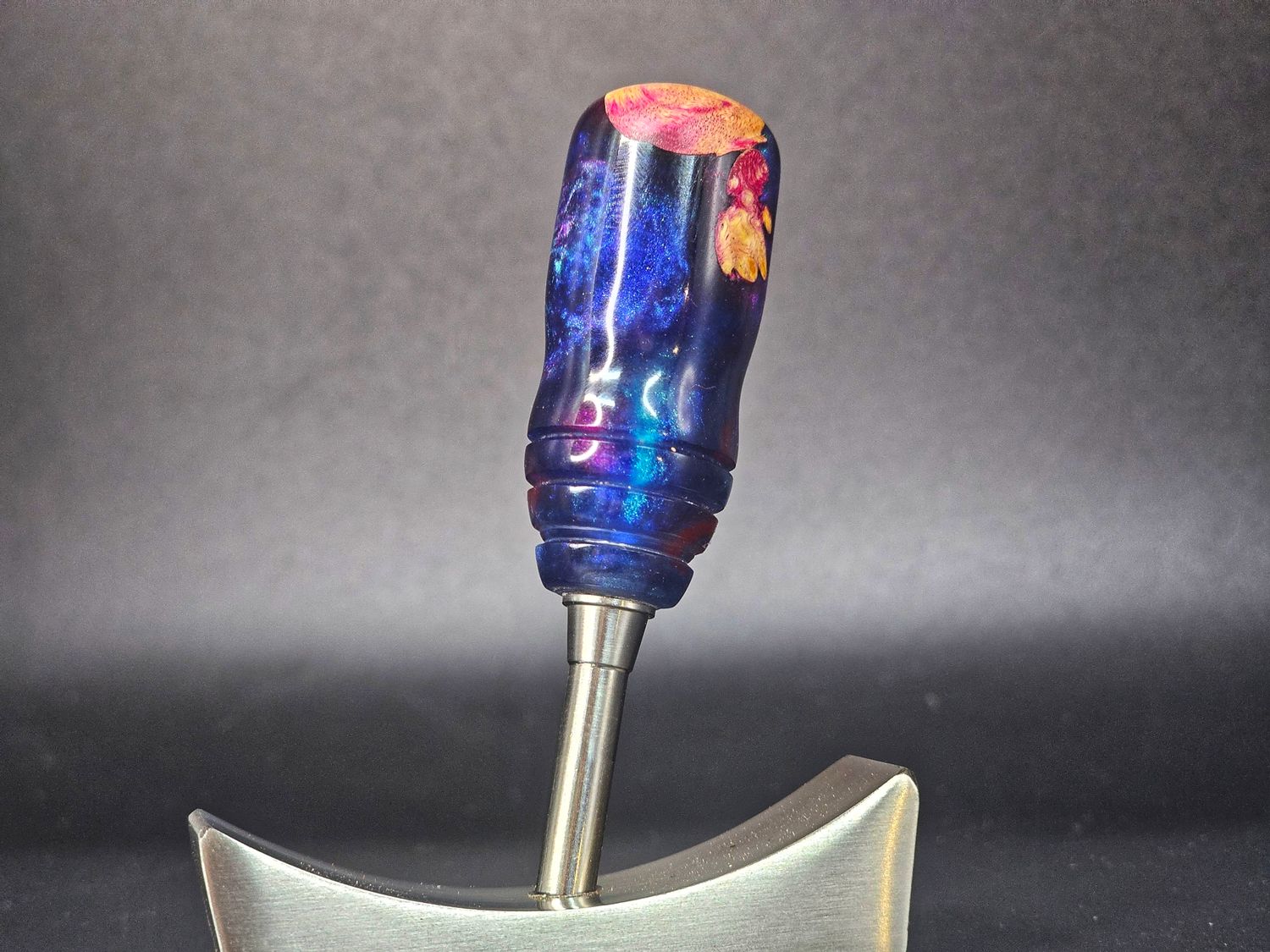 Burl hybrid handle