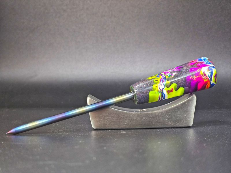 Custom pokers