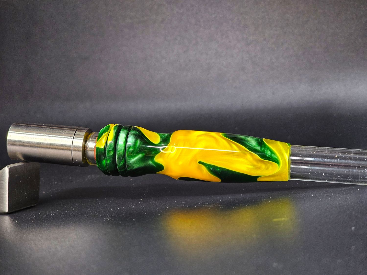 Yellow/green glass lined stem 