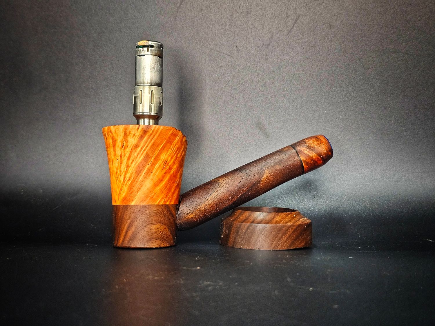 Briar and walnut 8mm pipe