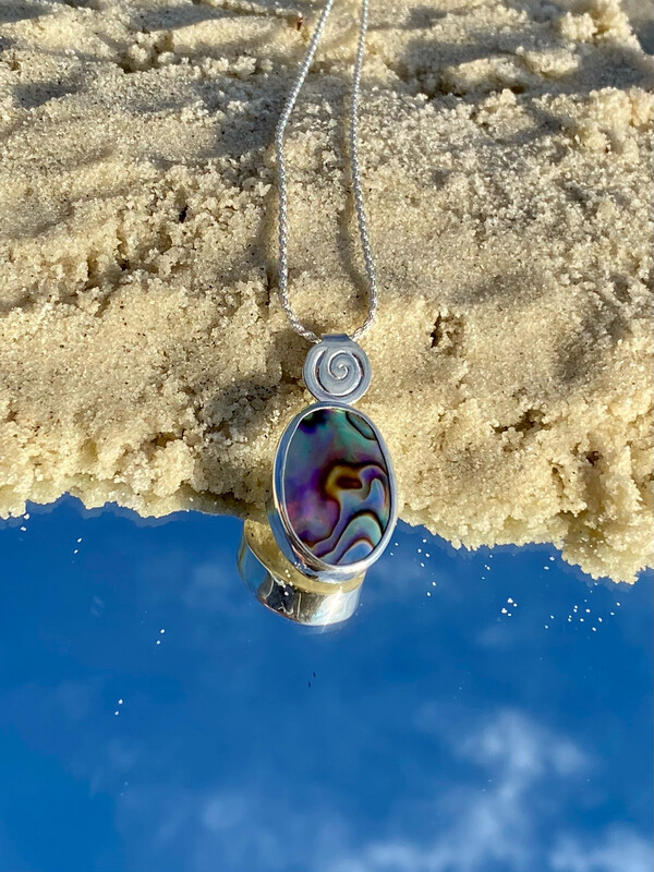 Royal Abalone Elegance Necklace: Pearl Lovers, Seascape Jewelry, Relaxing