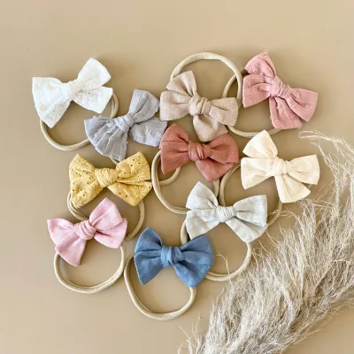 Classic Bows - Sand