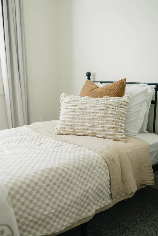 Checkered Twin Muslin Quilt
