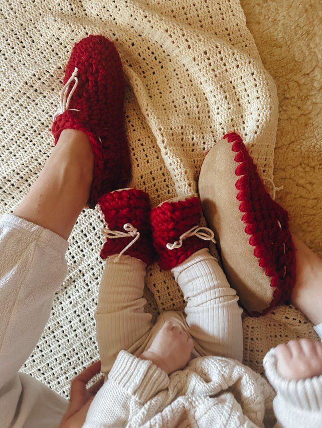 Booties: NB &amp; 0-6M