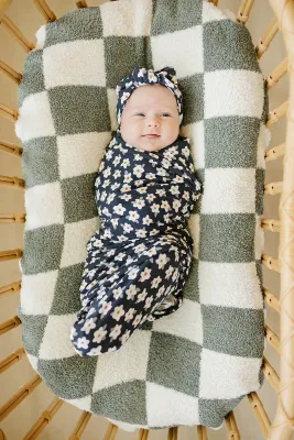 Ribbed Bamboo Stretch Swaddle