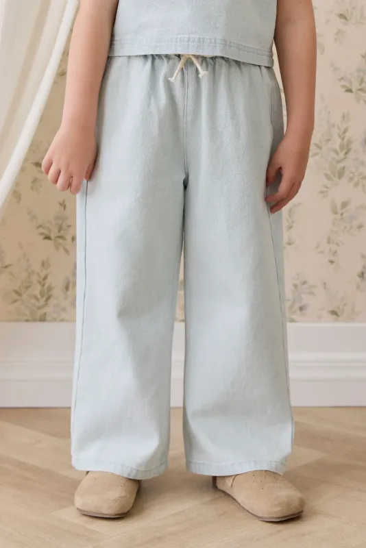 Ira Pant