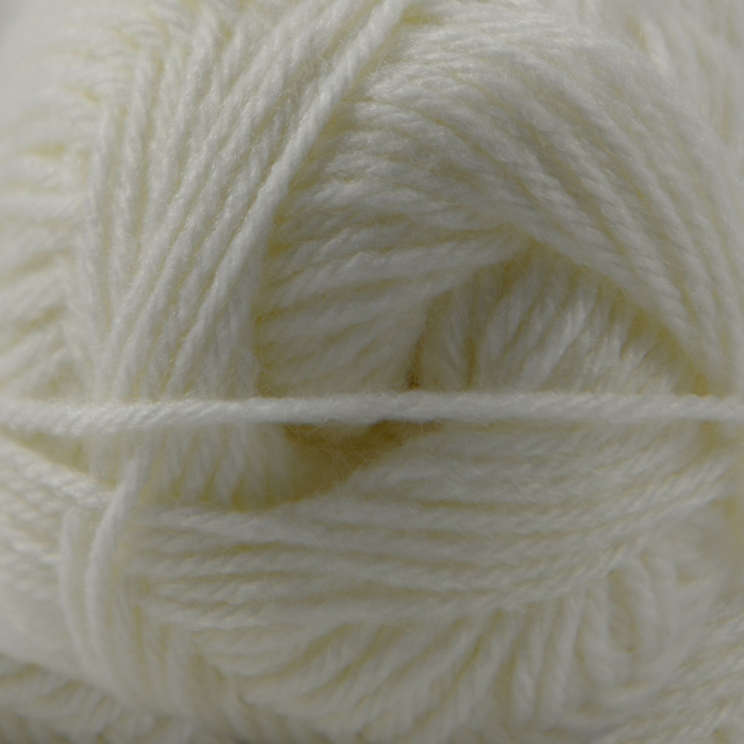 Cascade Cherub DK, Color: 09 - Ecru