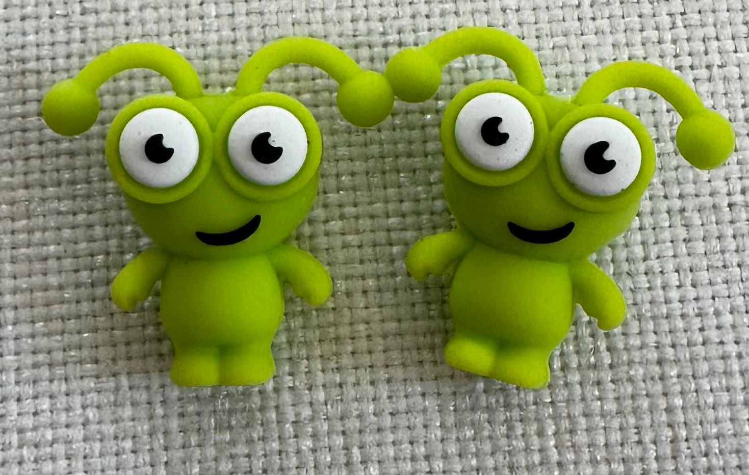 CY Needle Toppers, Style: Alien-Green