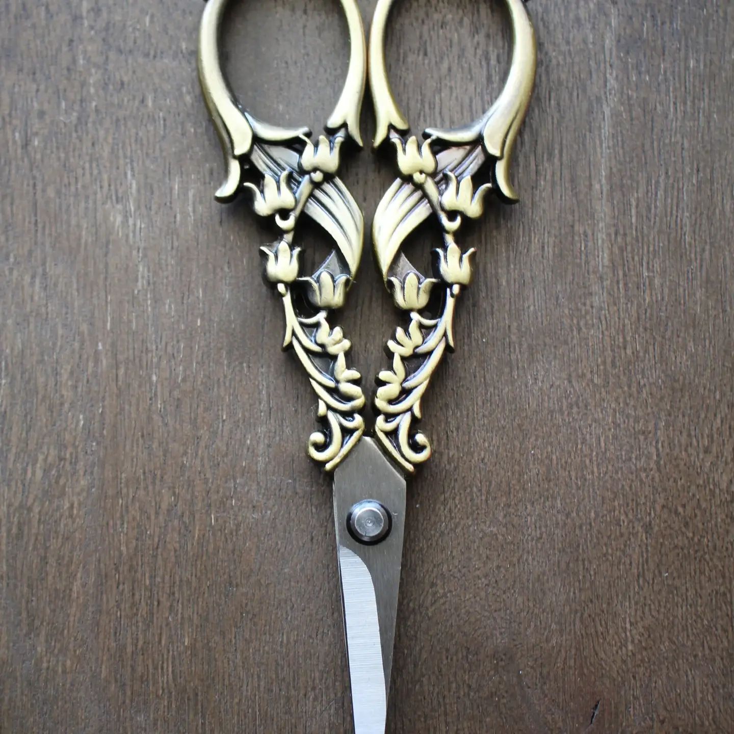 Tulip Scissors