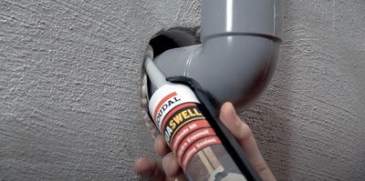 LEAKS / REPAIRS