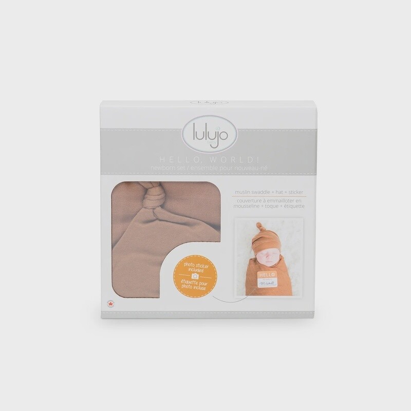 Lulujo - Hello World Blanket &amp; Knotted Hat Set