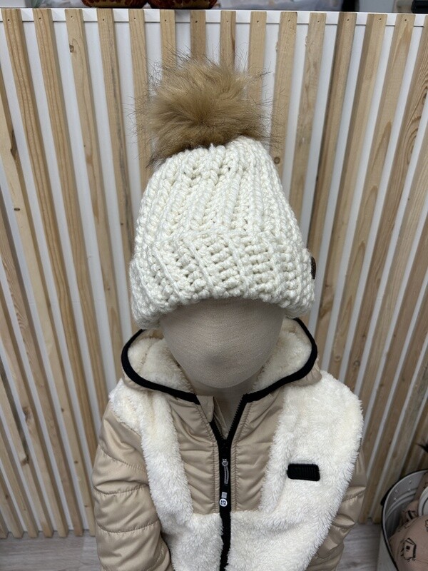 Woven Grove - Crocheted Pom Toque