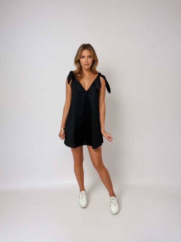 Mitsie Linen Dress in Black