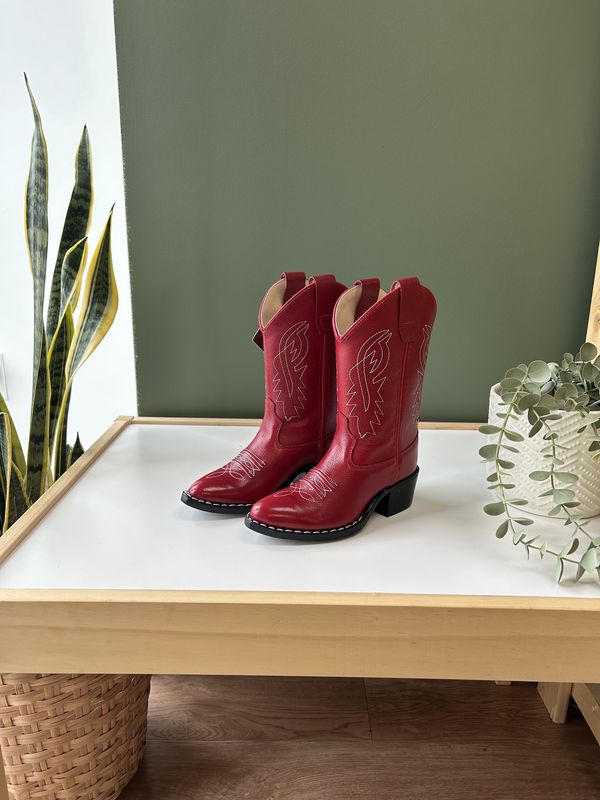 Cowboy &amp; Cowgirl Boots