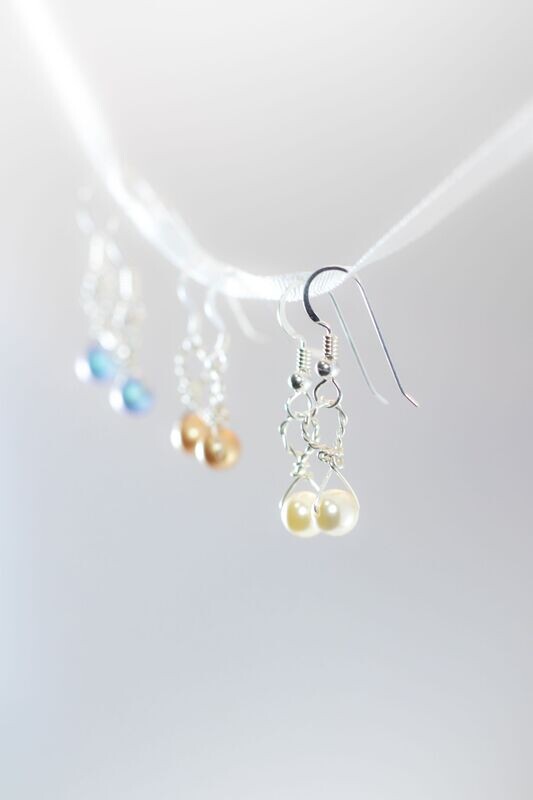 Single Pearl Drop Earring