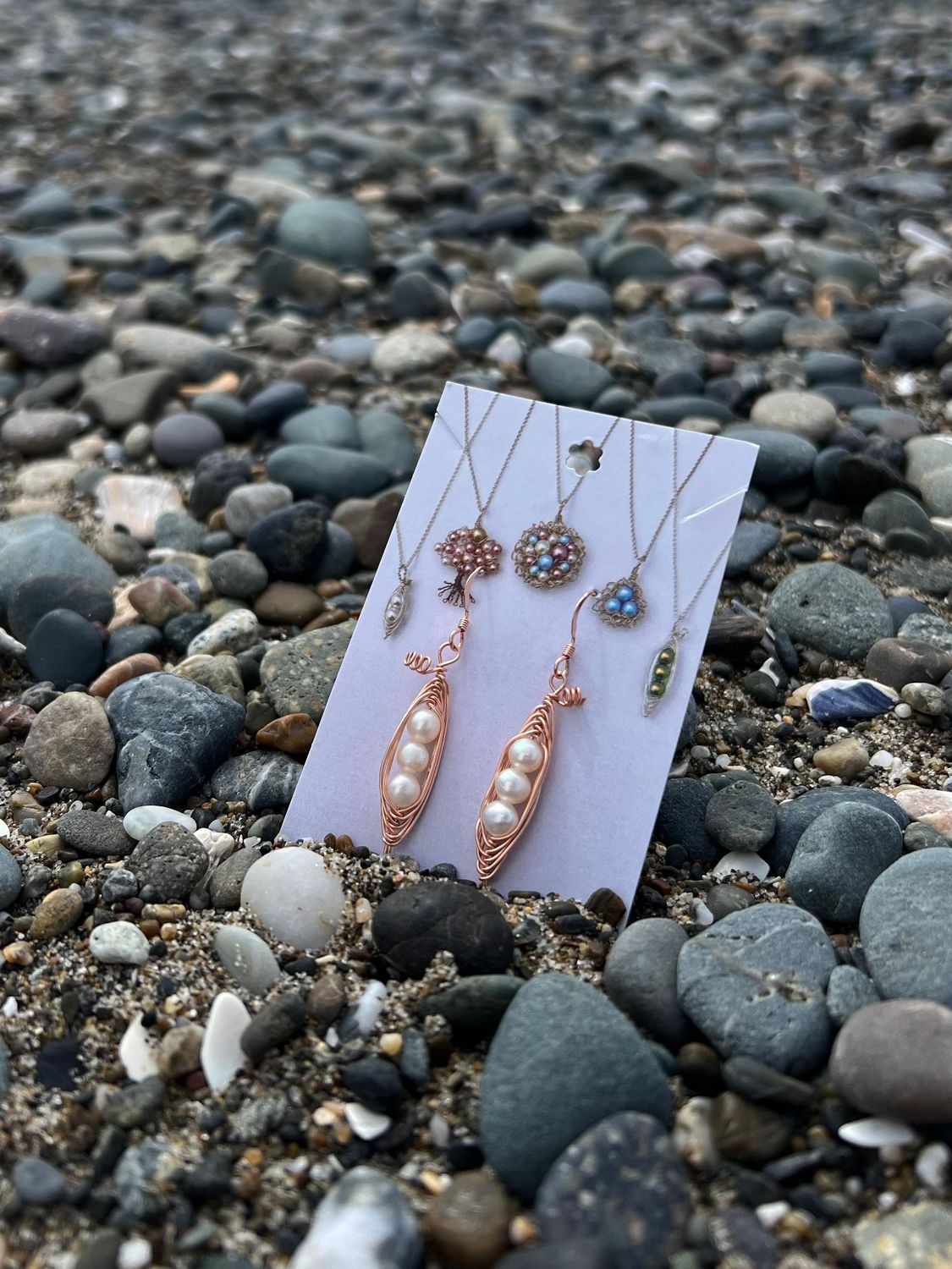 Sea Beauty Pea Earrings