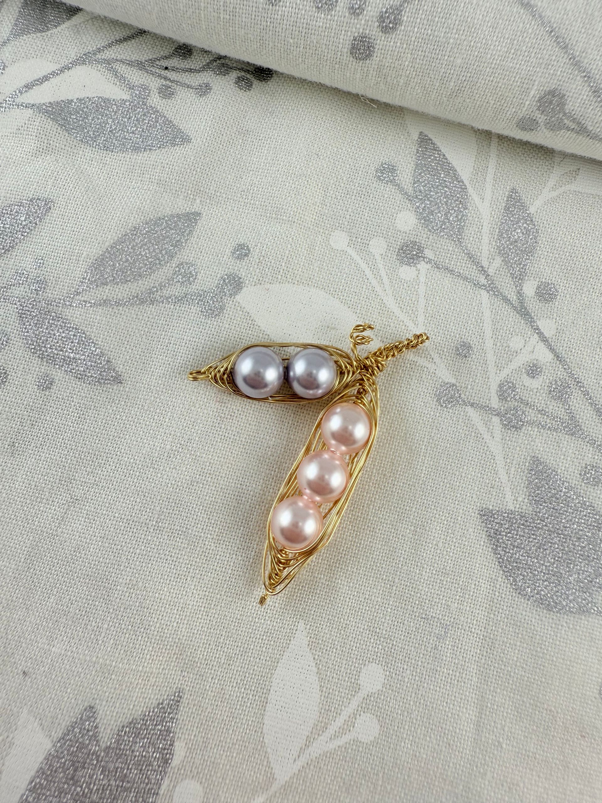 One-of-a-Kind Double Pea Pod