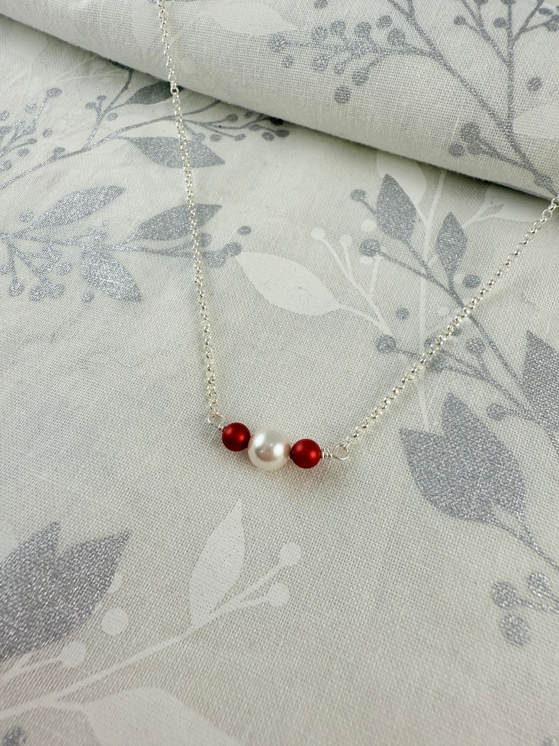 Tri-Pearl Set - Red/White