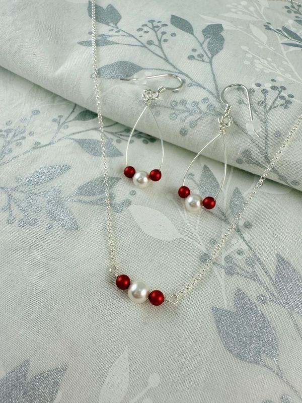 Tri-Pearl Set - Red/White