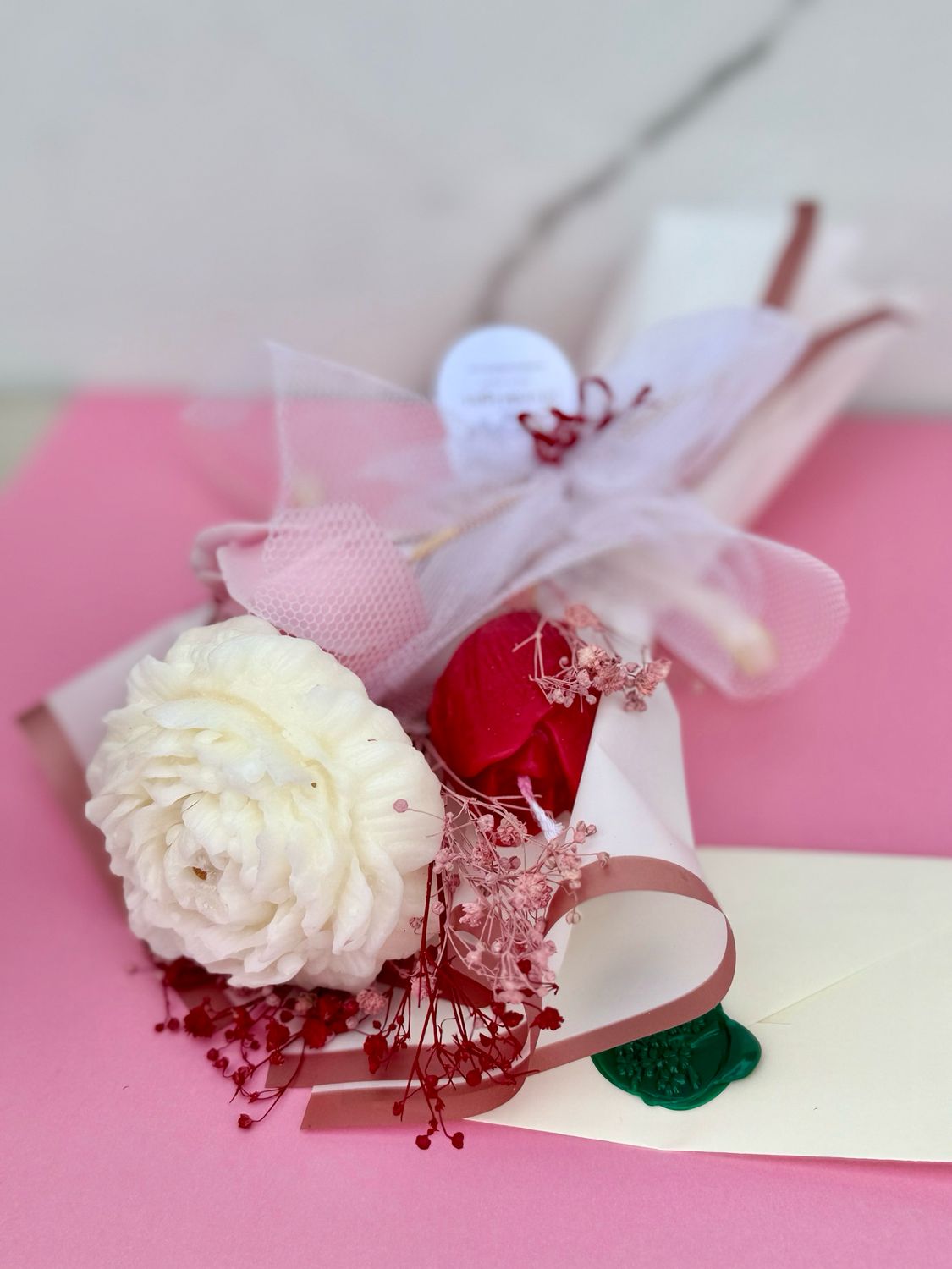 3 Rose Fragranced Soy Candle Bouquet