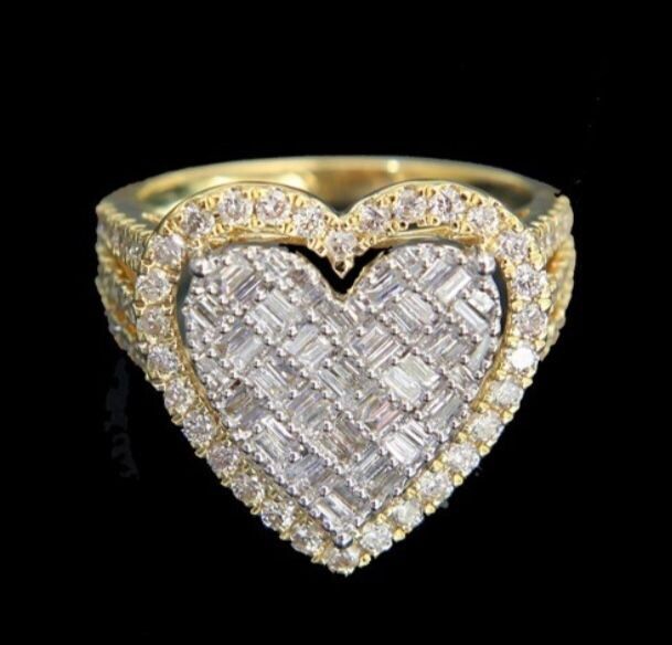 Heart Diamond Ring