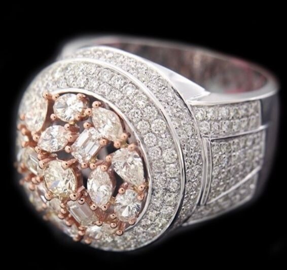 2-Tone Circle Diamond Ring