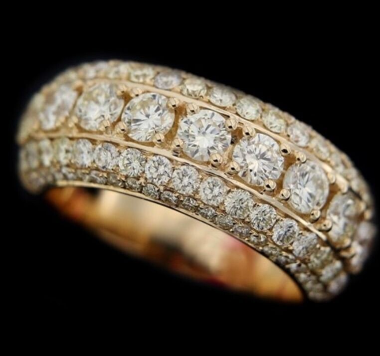 DIAMOND BAND RING