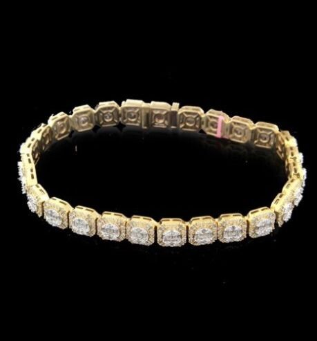 SQUARE DIAMOND BRACELET