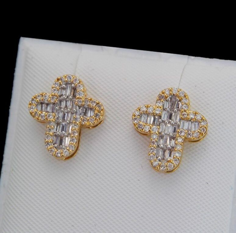 CROSS BAGUETTE EARRINGS