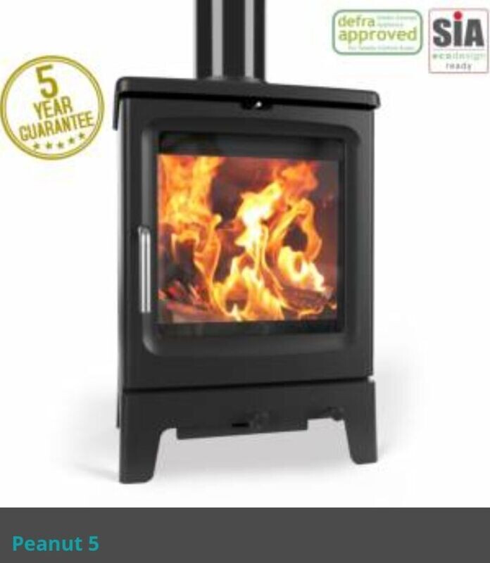 Saltfire Peanut 5 W/B Defra Stove & Installers Package