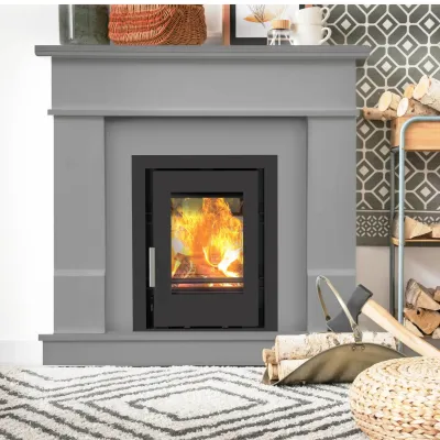 Saltfire CS5 inset Stove                                                       or Upgrade to Installers Liner Package